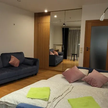 Amber Apartament 127 Krakow Exterior photo