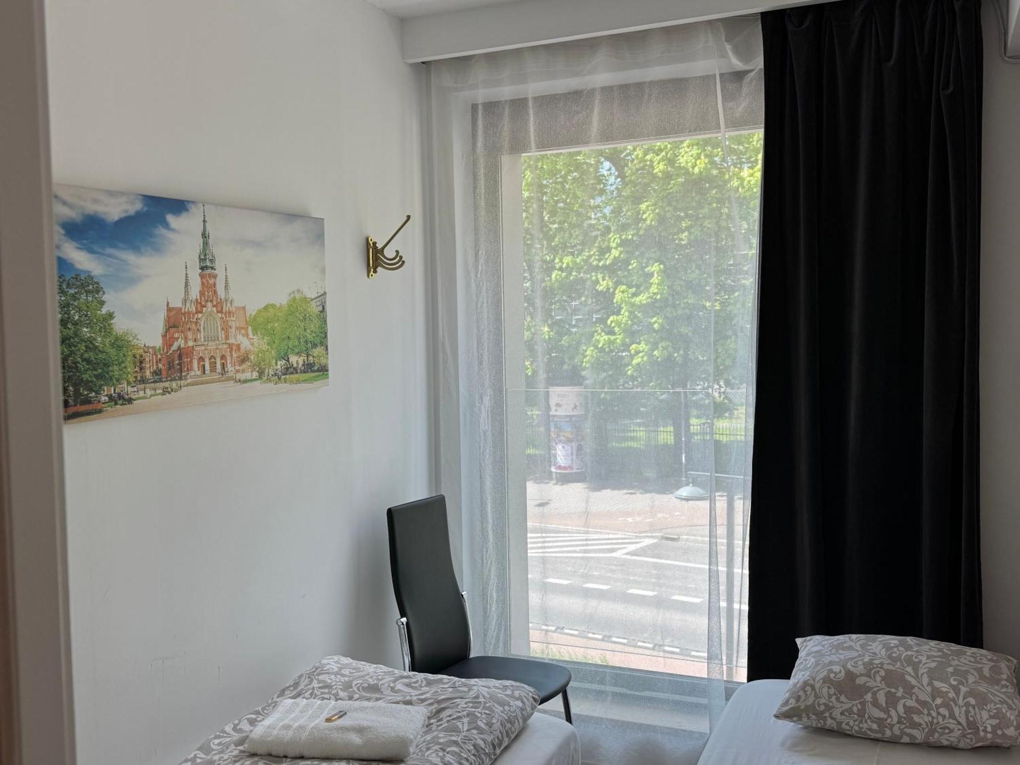 Amber 127 * Krakow
